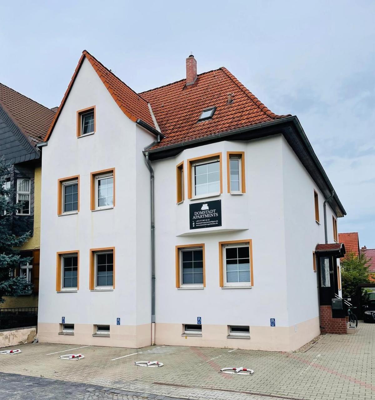 Domstadt Apartments Merseburg Bagian luar foto
